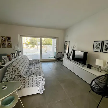 Tiberius Apartmán